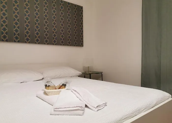 Al Cortile Bed and Breakfast Ρέτζιο ντι Καλάμπρια