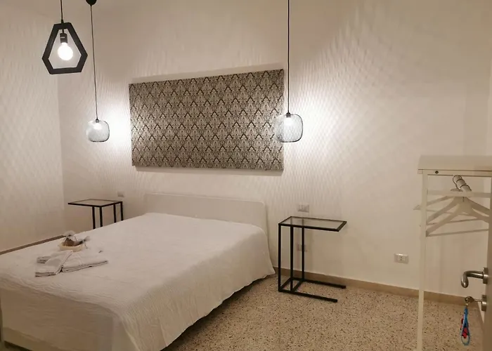 Al Cortile Bed and Breakfast Ρέτζιο ντι Καλάμπρια